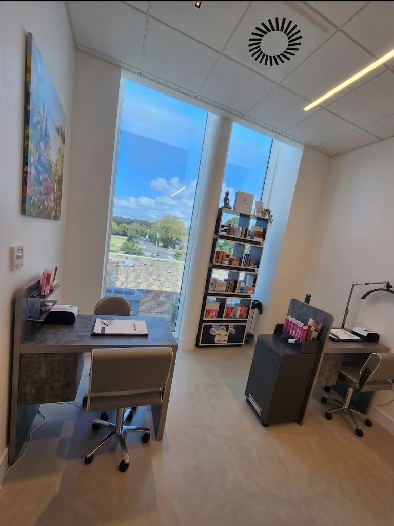 Sparx Winchester Nail Bar