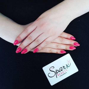 pink-nail-trend-top-beauty-salon-in-winchester